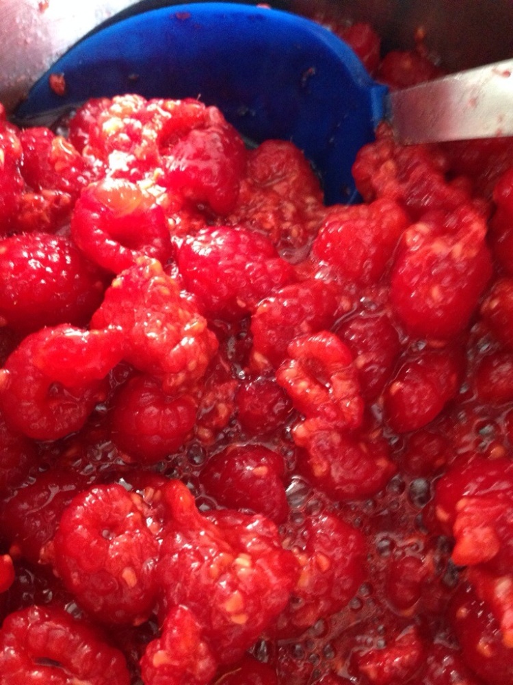 Mashed raspberries